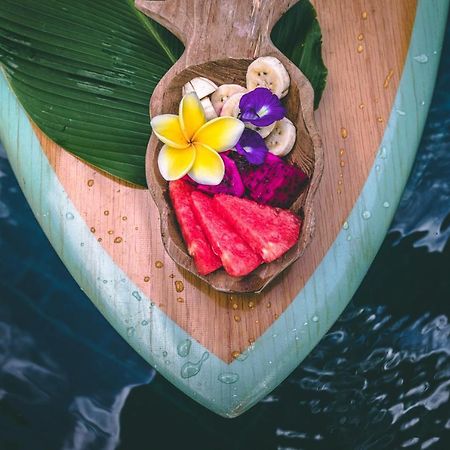 Seaside Tribe - Boutique Surf Stay & Retreat Tanah Lot Exterior foto