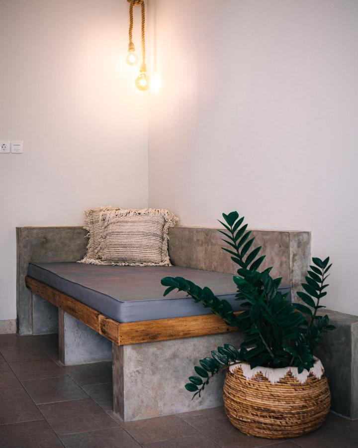 Seaside Tribe - Boutique Surf Stay & Retreat Tanah Lot Exterior foto