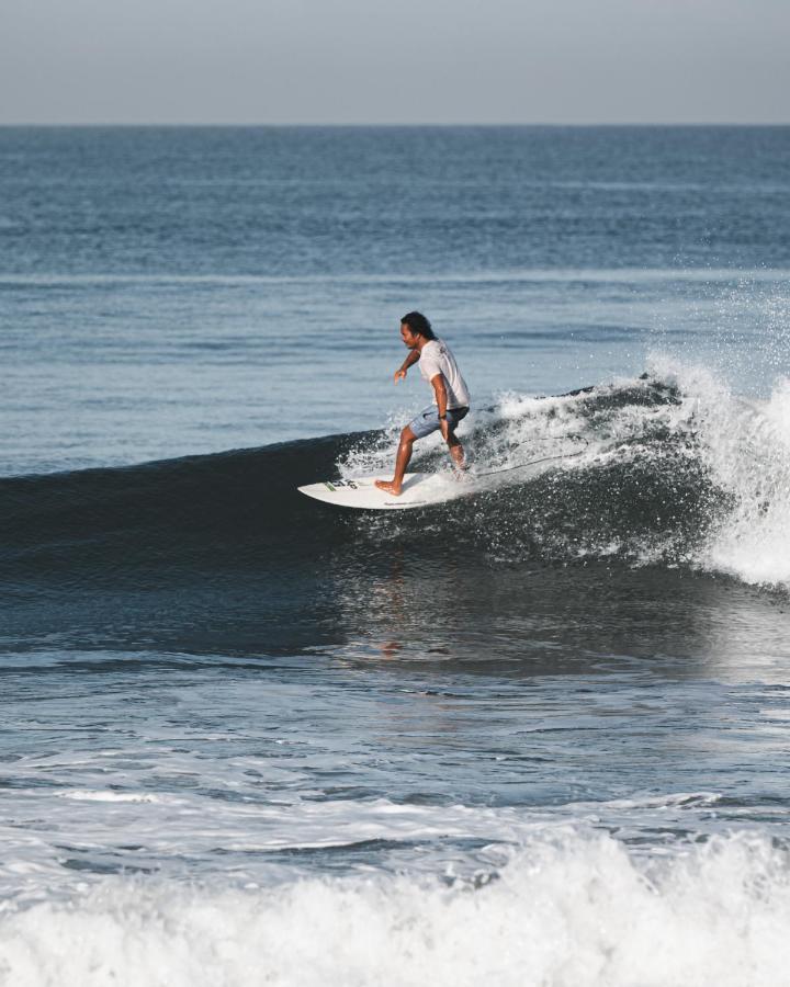 Seaside Tribe - Boutique Surf Stay & Retreat Tanah Lot Exterior foto