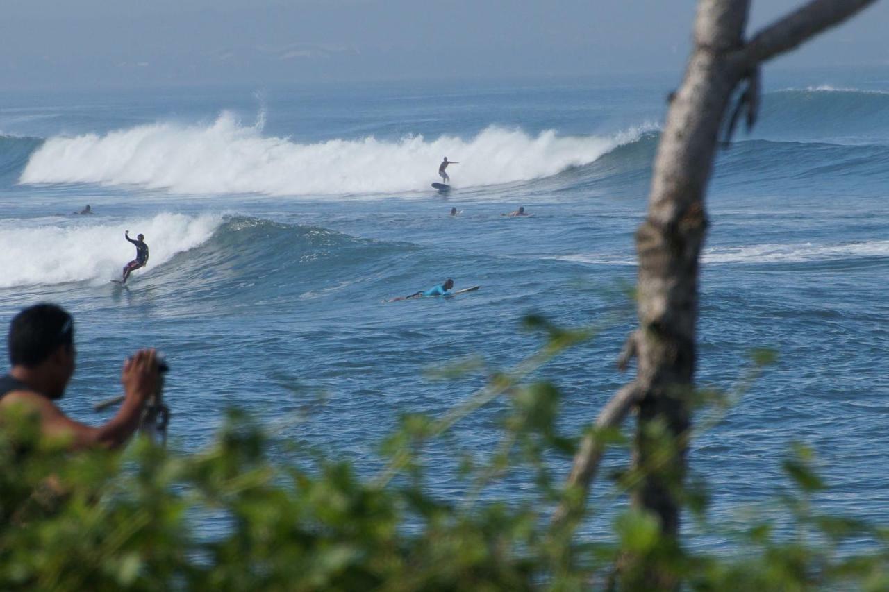 Seaside Tribe - Boutique Surf Stay & Retreat Tanah Lot Exterior foto